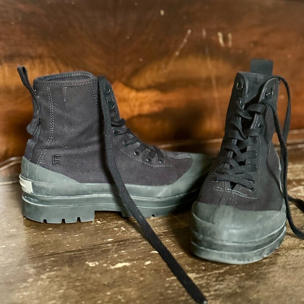 Everlane Black Canvas Utility Boots size 6